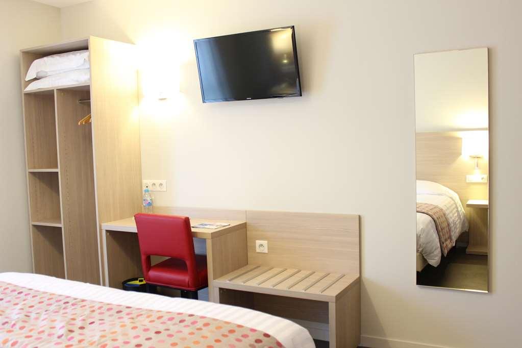 Brit Hotel Brive La Gaillarde - Restaurant La Limousine Malemort Habitación foto